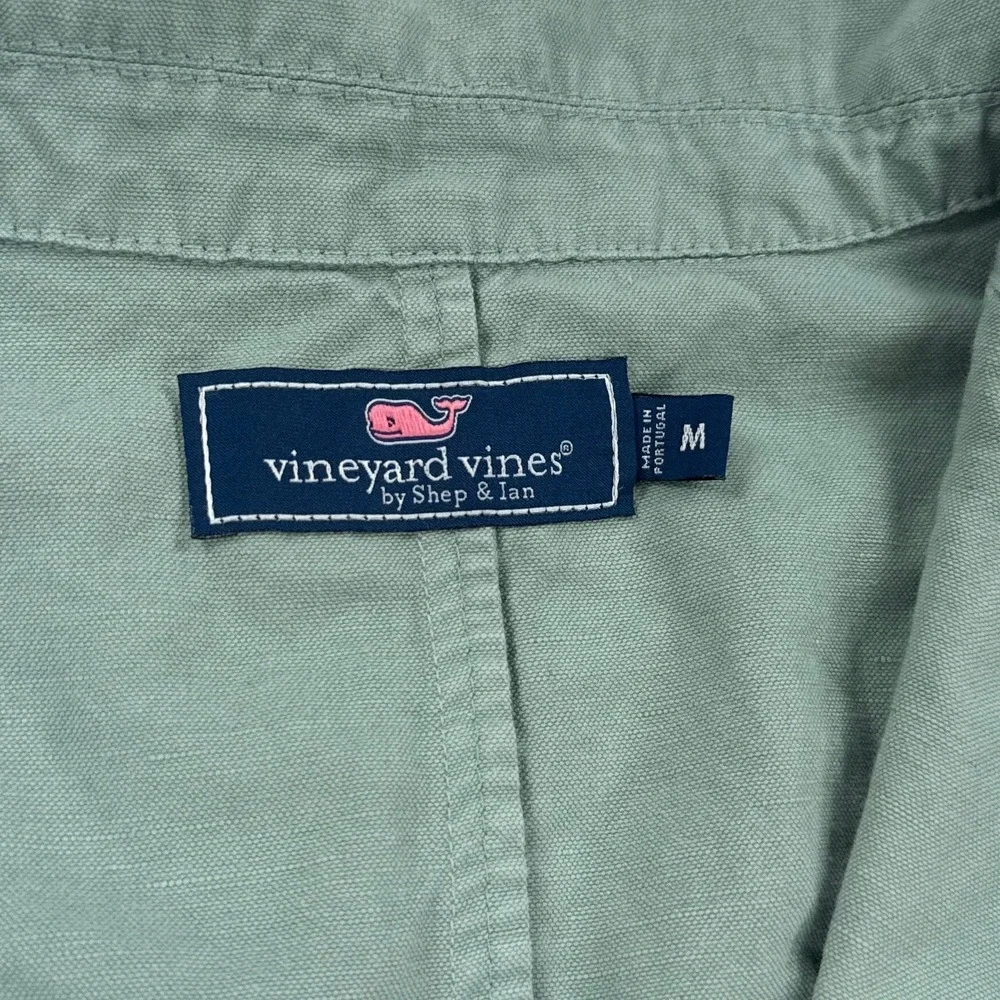 Vineyard Vines excellent pre